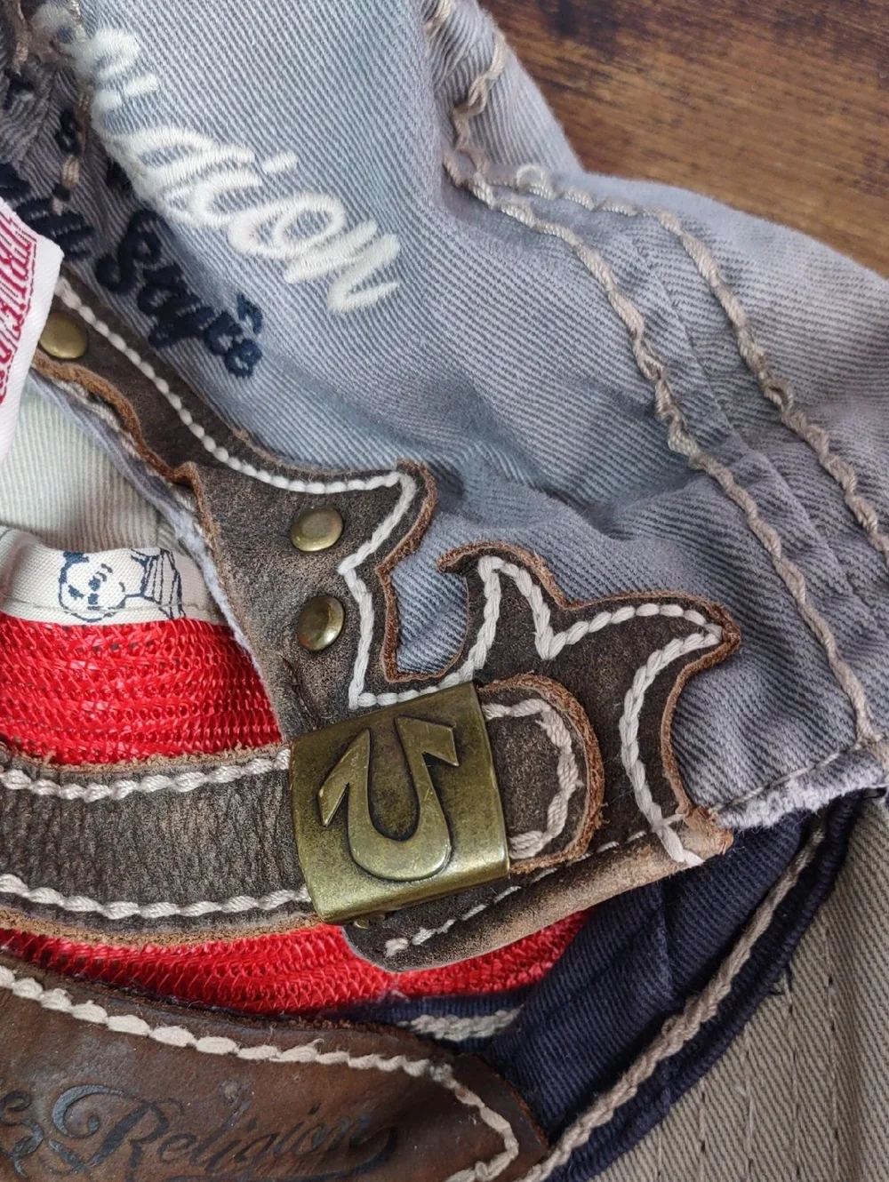 True Religion Vintage Distressed "Horseshoe" Baseball Cap - Picture 12 of 13